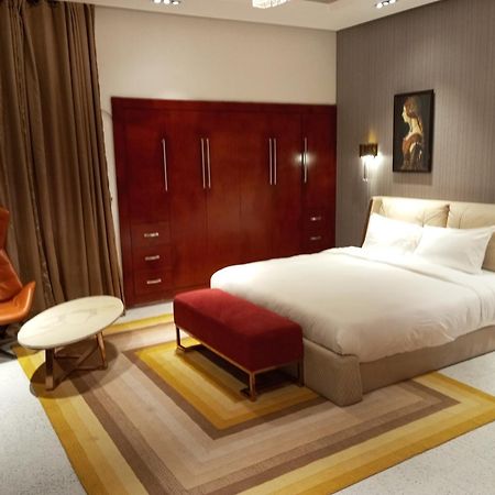 לגוס Sujimoto Residences Macdonald מראה חיצוני תמונה