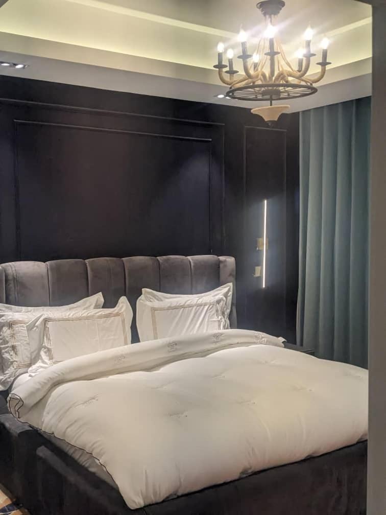 לגוס Sujimoto Residences Macdonald מראה חיצוני תמונה
