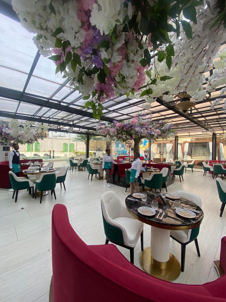לגוס Sujimoto Residences Macdonald מראה חיצוני תמונה