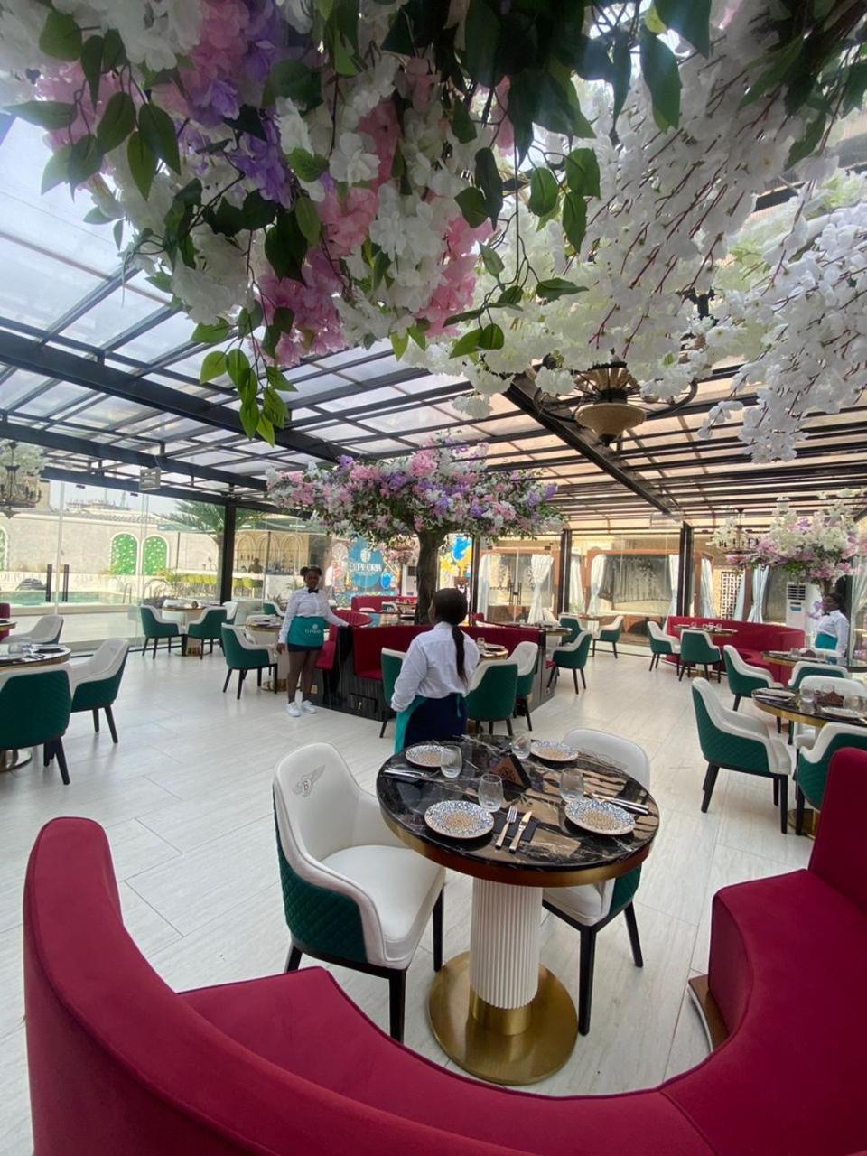 לגוס Sujimoto Residences Macdonald מראה חיצוני תמונה