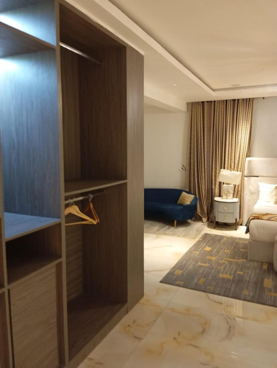 לגוס Sujimoto Residences Macdonald מראה חיצוני תמונה